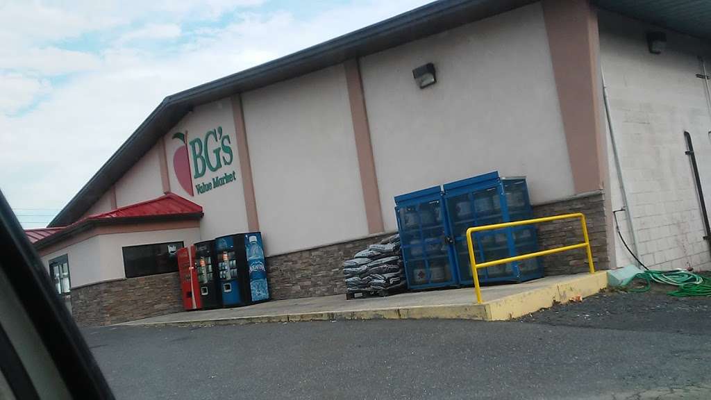 BGs Value Market of Pine Grove | 24 Pleasant Valley Rd, Pine Grove, PA 17963, USA | Phone: (570) 345-0464