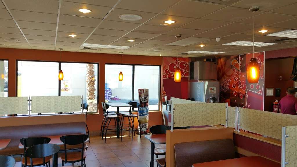 Jack in the Box | 4640 E Russell Rd, Las Vegas, NV 89120, USA | Phone: (702) 433-9100