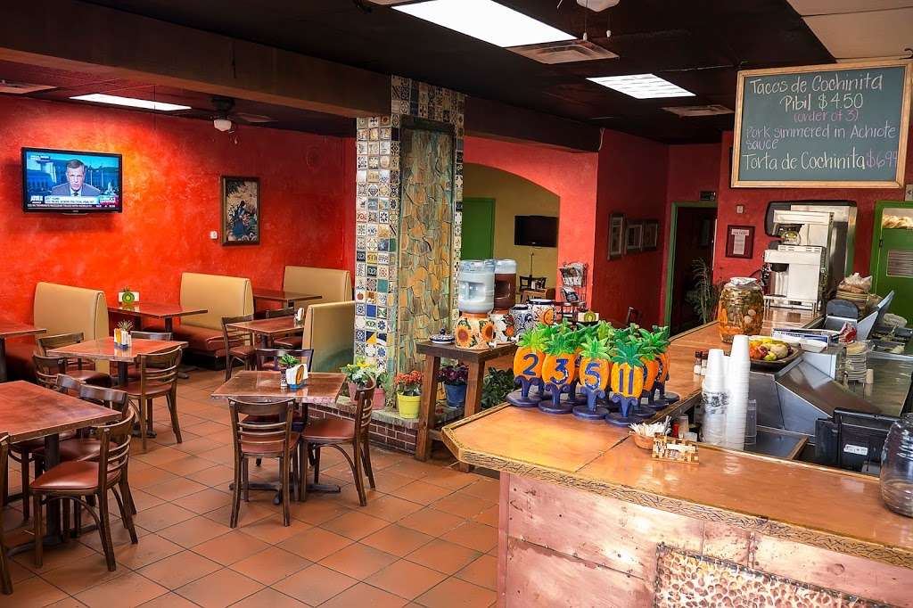 Mexicos Deli | 2374 S Dairy Ashford Rd, Houston, TX 77077, USA | Phone: (281) 679-7790