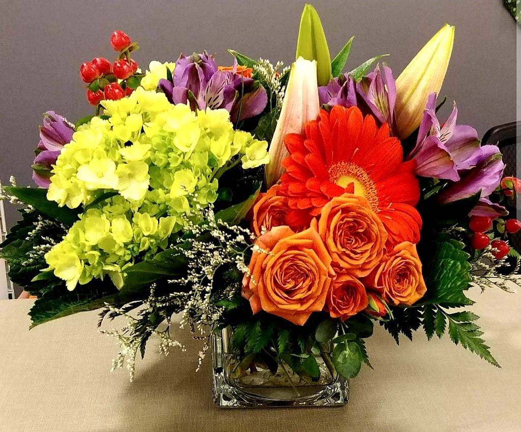 Renton Flower Shop | 120 Union Ct NE, Renton, WA 98059, USA | Phone: (425) 255-8693