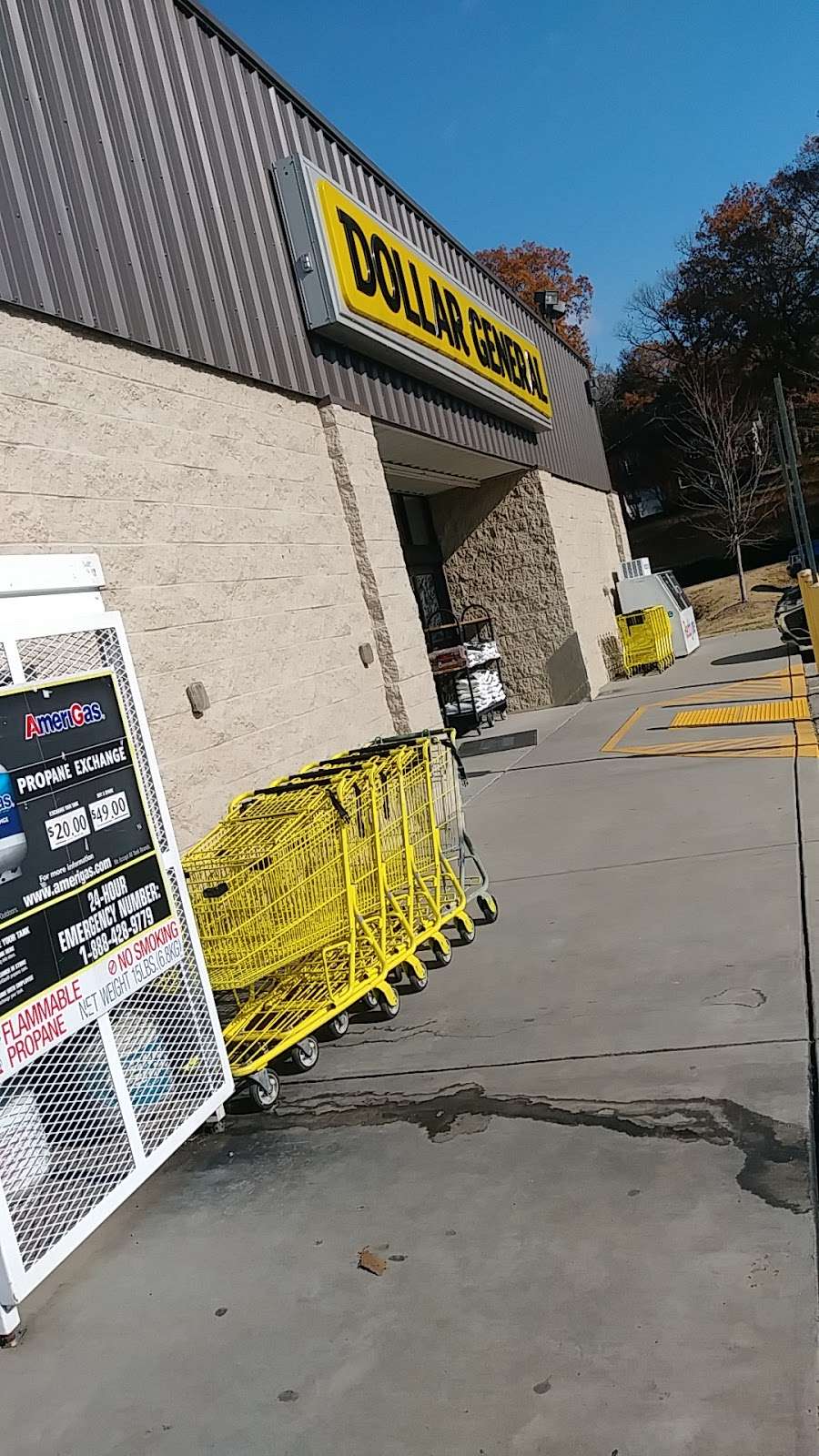 Dollar General | 115 E, NC-218, Monroe, NC 28110, USA | Phone: (704) 753-3918