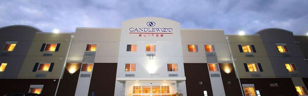 Candlewood Suites Kansas City Airport | 11110 N Ambassador Dr, Kansas City, MO 64153 | Phone: (816) 886-9700