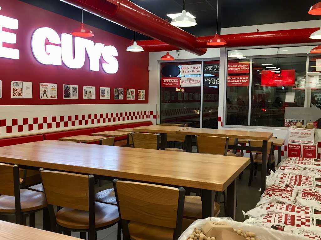 Five Guys | 2754 Hylan Blvd, Staten Island, NY 10306, USA | Phone: (718) 668-1870