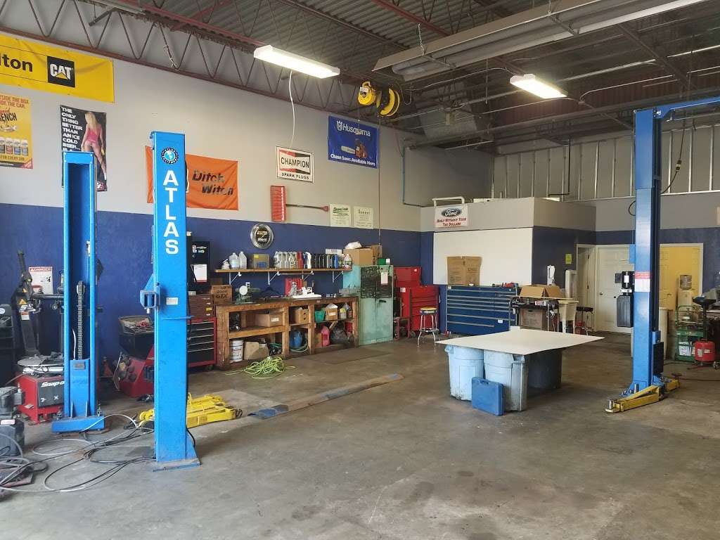 Freds Auto Repair & Diagnostics | 2 Industrial Dr, Hudson, NH 03051, USA