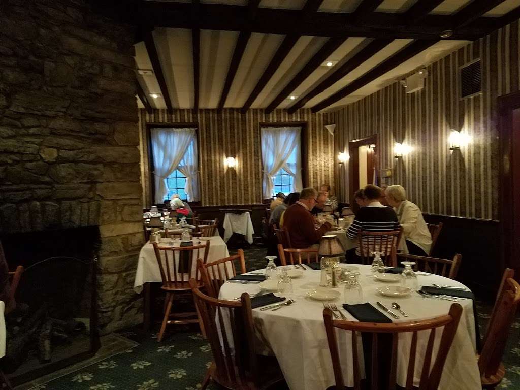 Revere Tavern | 3063 Lincoln Hwy, Paradise, PA 17562 | Phone: (717) 687-8601