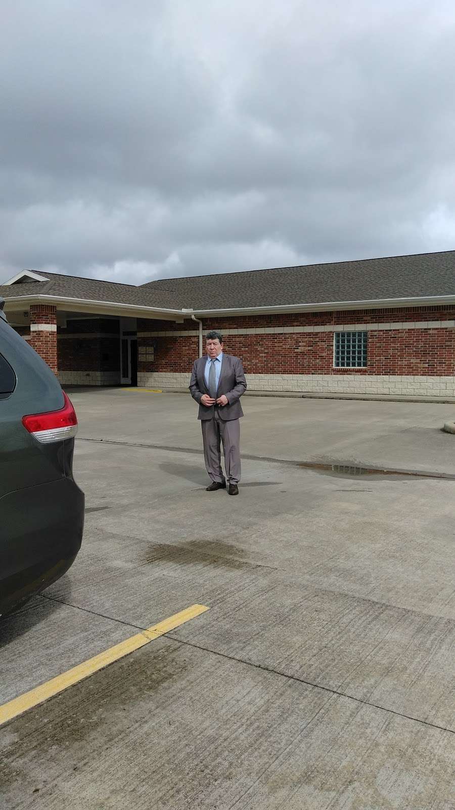 Kingdom Hall of Jehovahs Witnesses | 701 FM646, Dickinson, TX 77539