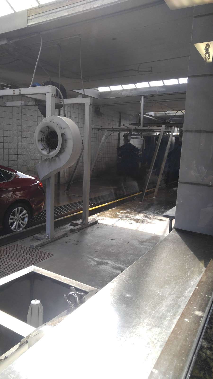 Flagship 494 Carwash | 22515 TX-494 Loop, Humble, TX 77339, USA | Phone: (281) 359-2445