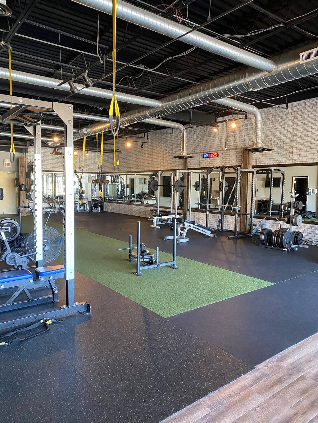 Momentum Sports and Performance | 1724 Carothers Pkwy #600, Brentwood, TN 37027, USA | Phone: (615) 617-4942