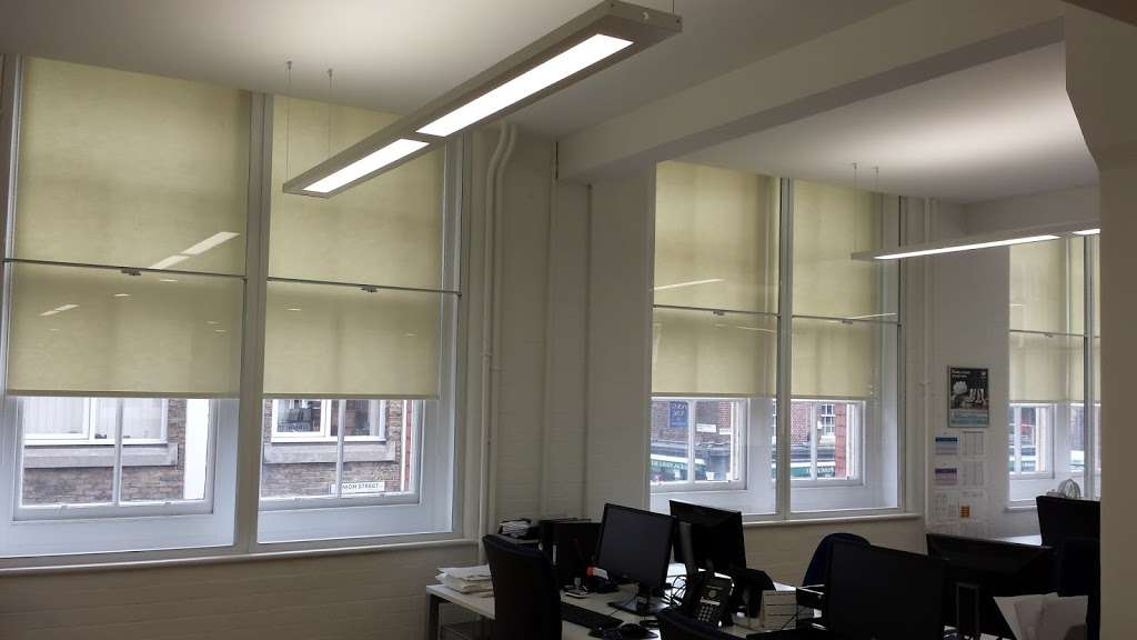 Solomon Blinds | 5 Philpotts Yard, Horsham Road, Beare Green, Dorking RH5 4QU, UK | Phone: 01306 711227