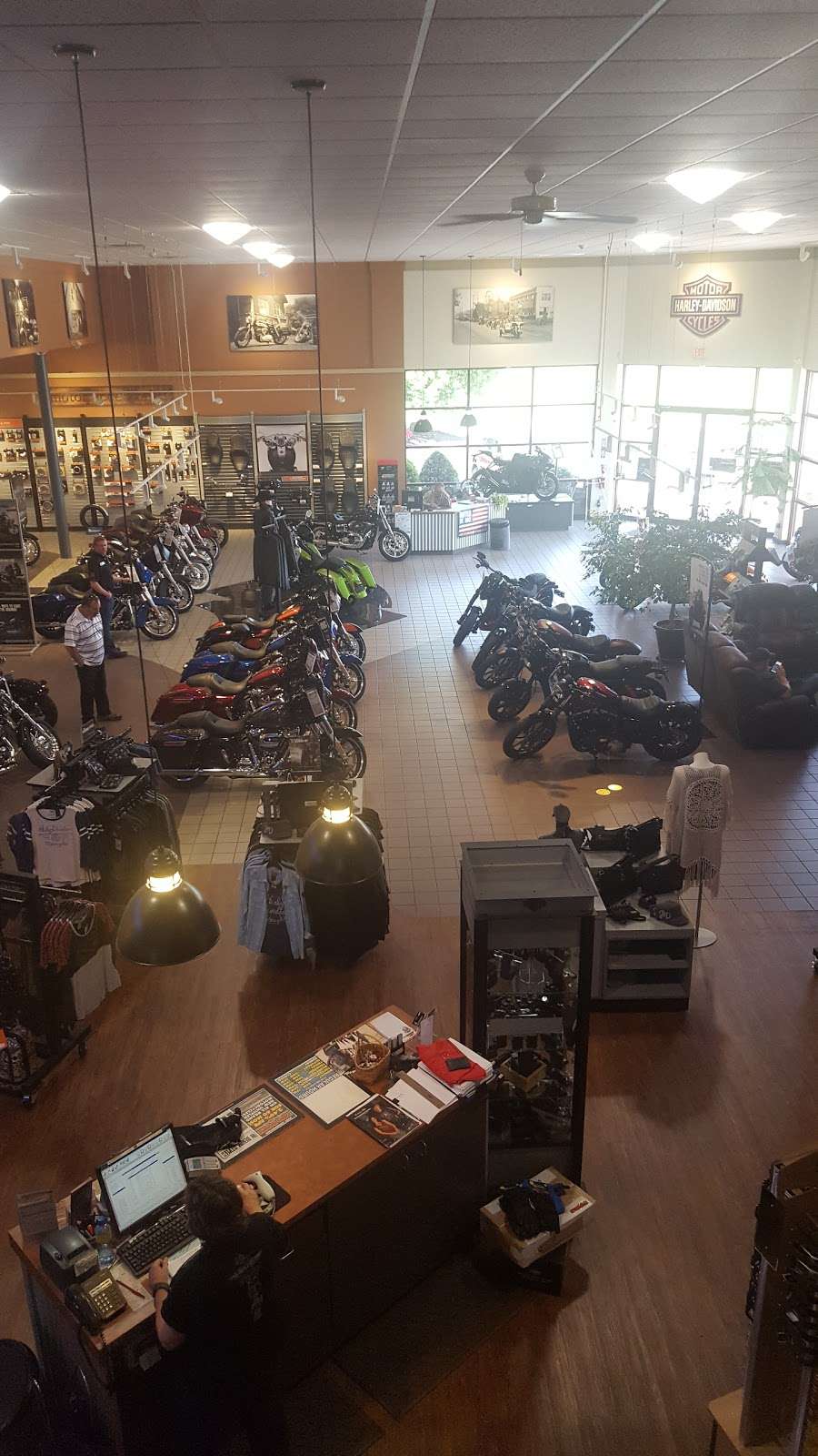 Whites Harley-Davidson/Vanderhall | 1515 E Cumberland St, Lebanon, PA 17042, USA | Phone: (717) 272-4986