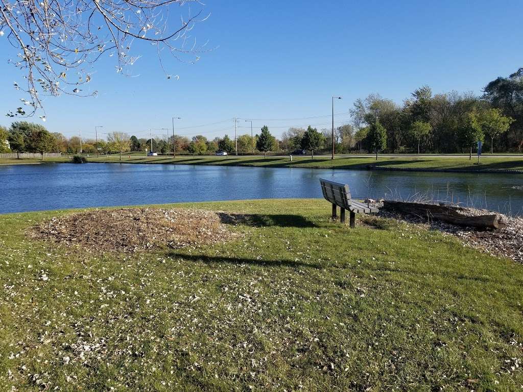 Green Lake Park | 1101 Green Knolls Dr, Buffalo Grove, IL 60089, USA | Phone: (847) 850-2100