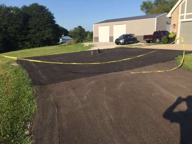 United States Postal Service | 206 Richardson St, Smithville, MO 64089, USA | Phone: (800) 275-8777