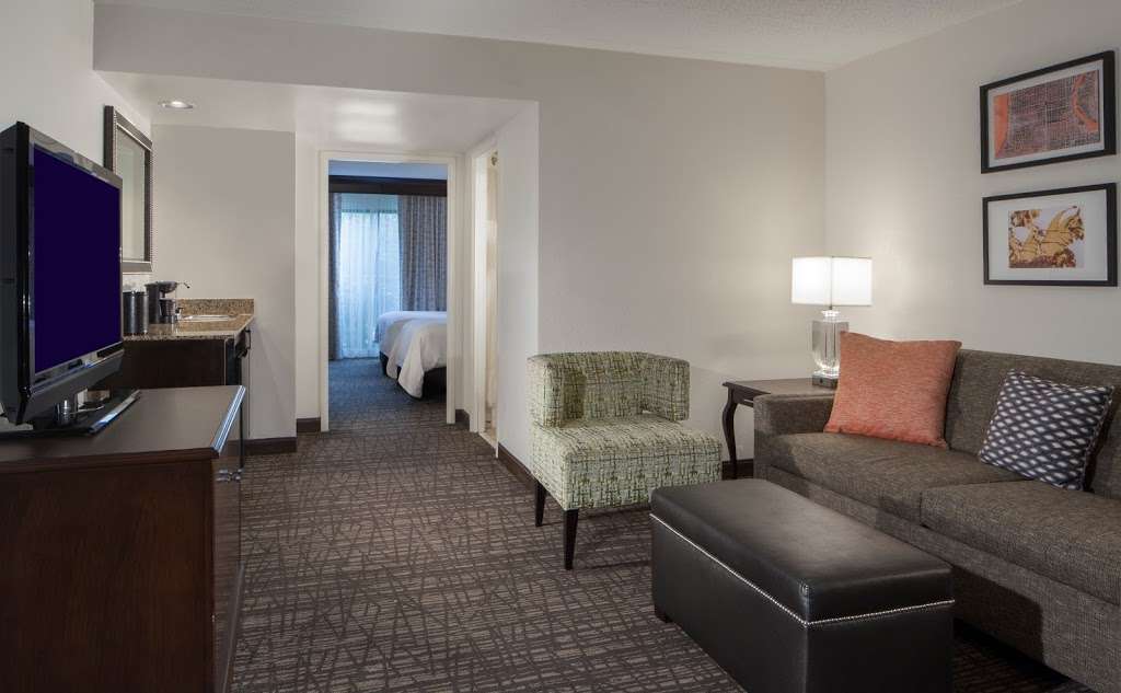 Embassy Suites by Hilton Philadelphia Airport | 9000 Bartram Ave, Philadelphia, PA 19153, USA | Phone: (215) 365-4500