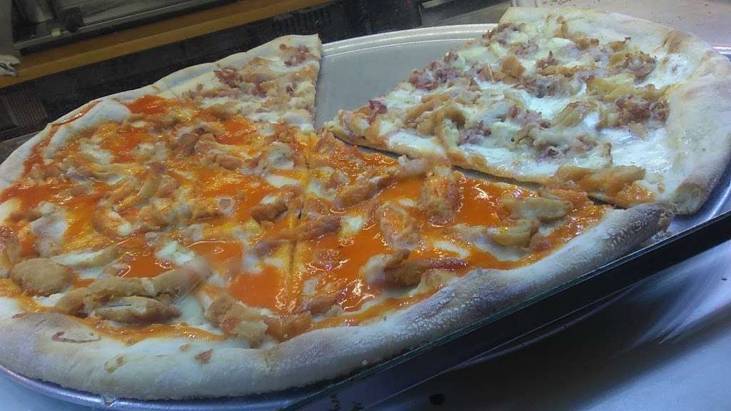 Bella Luna Pizza | 26 NJ-73, Cedar Brook, NJ 08018 | Phone: (609) 561-7929