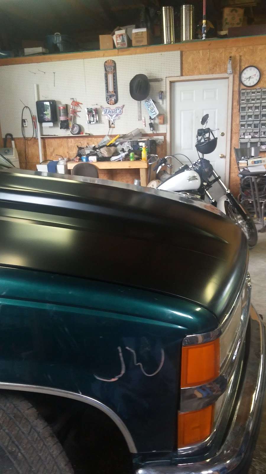 Waylows Garage | 1715 SE 16 St, Oak Grove, MO 64075, USA Waylows Garage | 1715 SE 16 St, Oak Grove, MO 64075, USA
