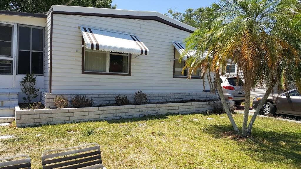 Fountainview Travel Resort | 8800 Berkshire Ln, Tampa, FL 33635, USA | Phone: (813) 884-3407