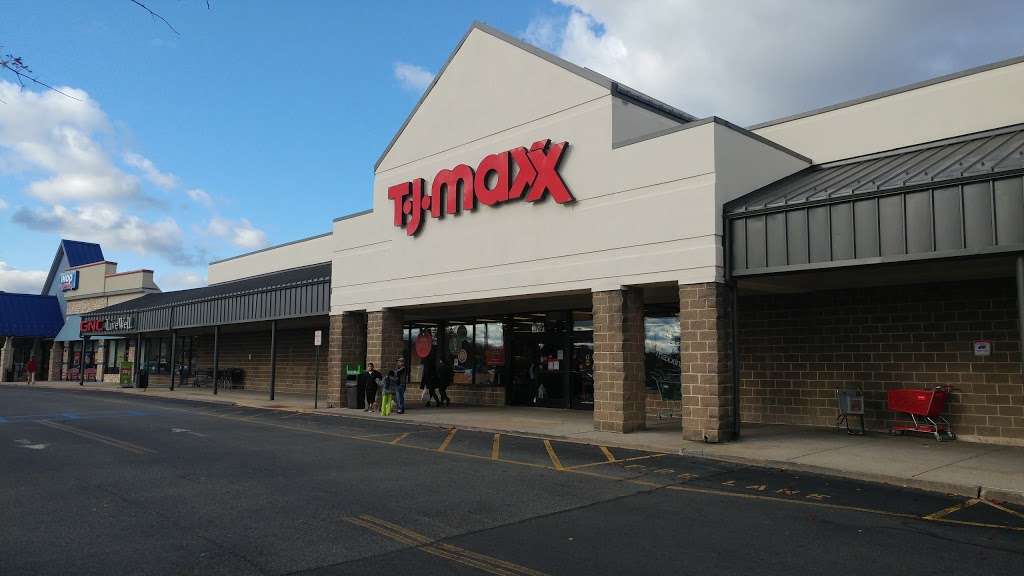 T.J. Maxx | 205 E Rte 59, Nanuet, NY 10954, USA | Phone: (845) 623-3403