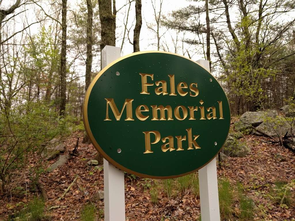 Fales Memorial Park | 24 Campbell St, Norfolk, MA 02056