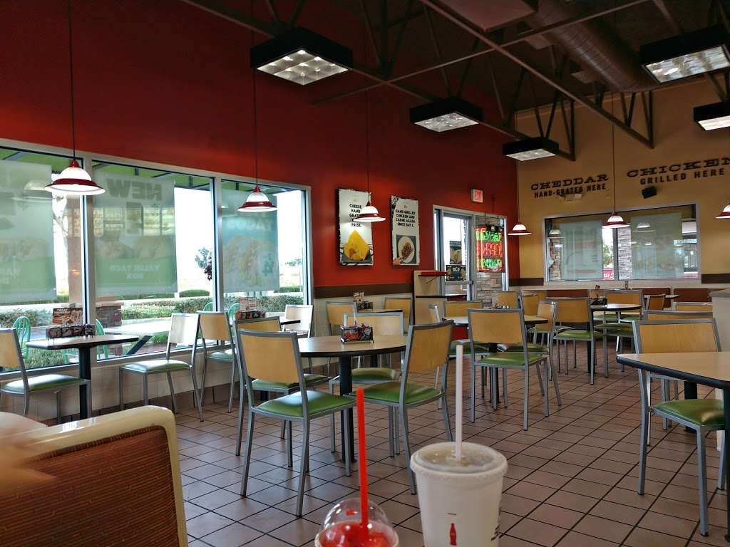 Del Taco | 3150 Case Rd E, Perris, CA 92570, USA | Phone: (951) 928-3675