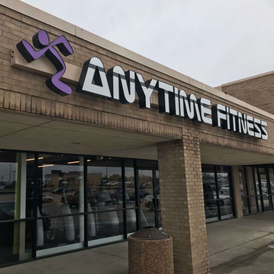 Anytime Fitness | 116 W Belt Line Rd, Cedar Hill, TX 75104, USA | Phone: (972) 637-7300
