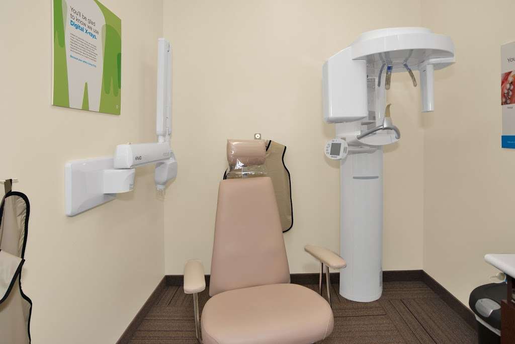 Milford Dentist Office | 128 Medway Rd Ste 2 & 3, Milford, MA 01757, USA | Phone: (781) 325-1091
