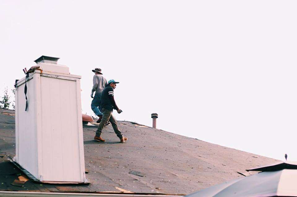 Lid Flippers Roofing & General Contractors | 519 Bennett Ln, Lewisville, TX 75057, USA | Phone: (214) 865-6202