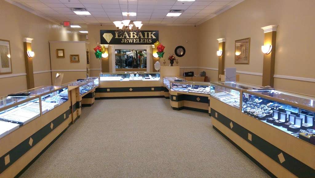 Labaik Jewelers | 3662 W Camp Wisdom Rd, Dallas, TX 75237, USA | Phone: (612) 232-5986