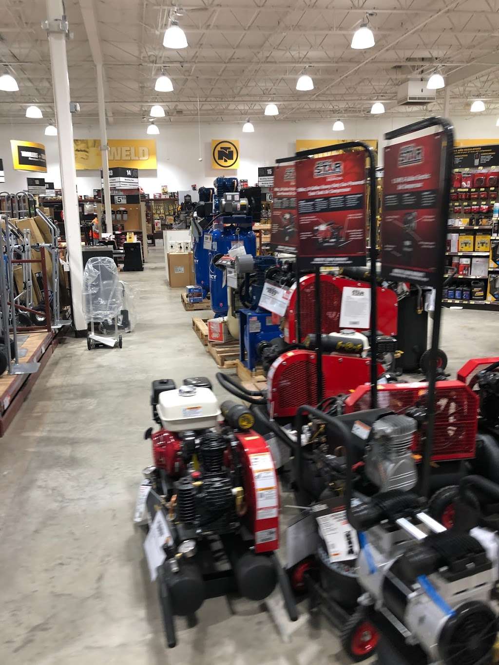 Northern Tool + Equipment | 11010 Dorrance Ln, Meadows Place, TX 77477, USA | Phone: (832) 351-2342