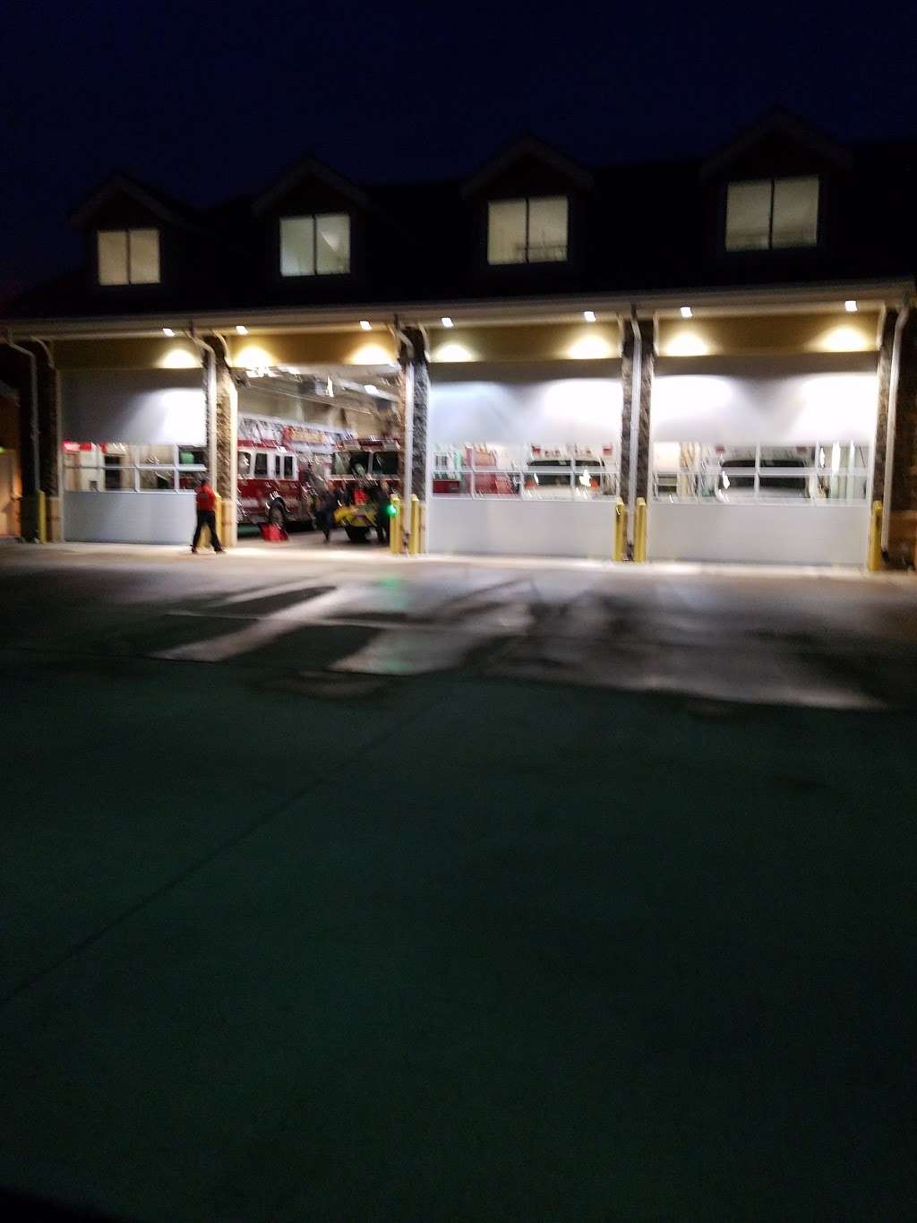 Kincora Fire & Rescue Station Co 24/35 | 45900 Russell Branch Pkwy, Ashburn, VA 20147 | Phone: (571) 258-3724