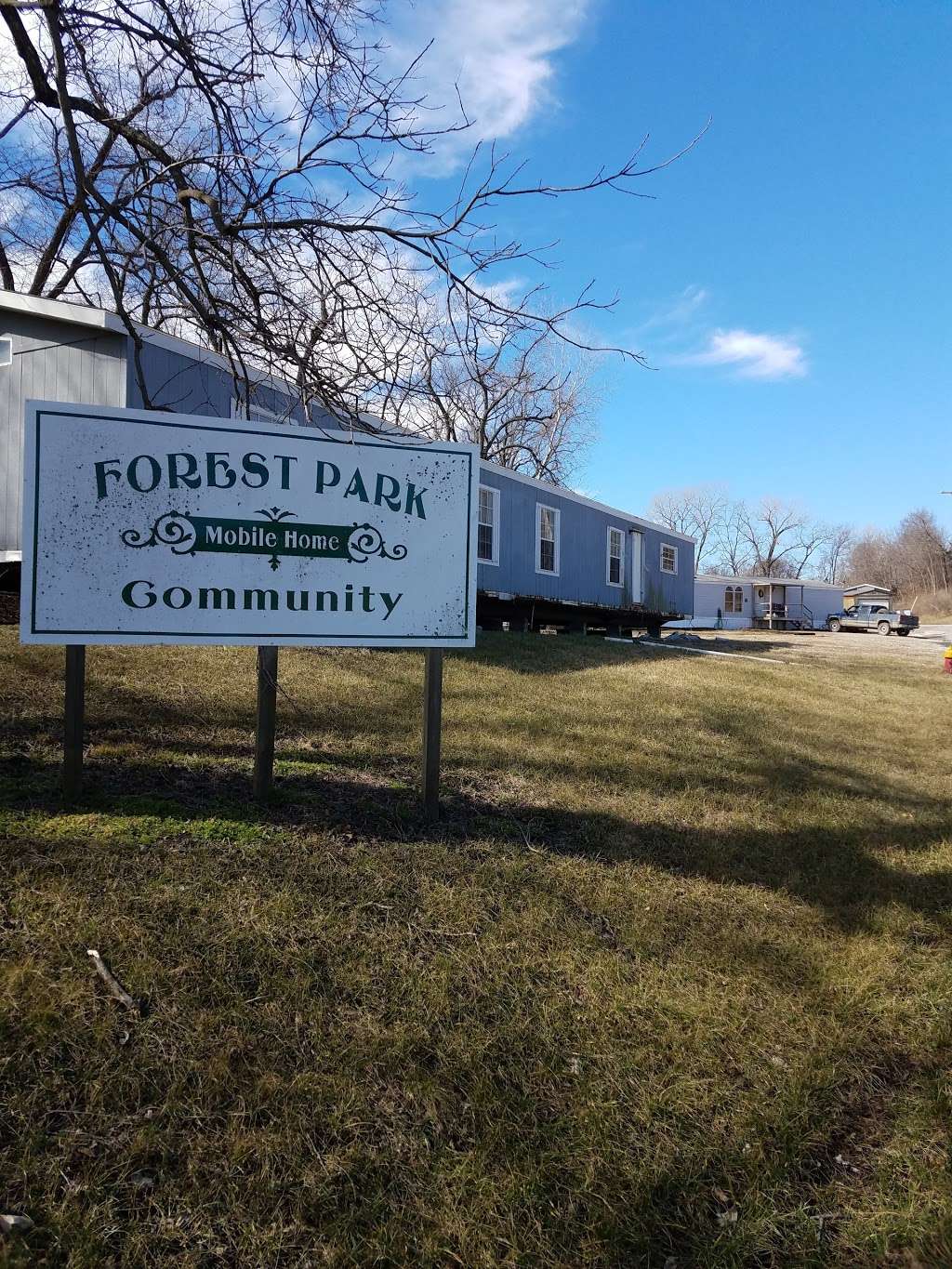 Forest Park Mobile Home Community | 2100 Forest Park Ave, Atchison, KS 66002, USA