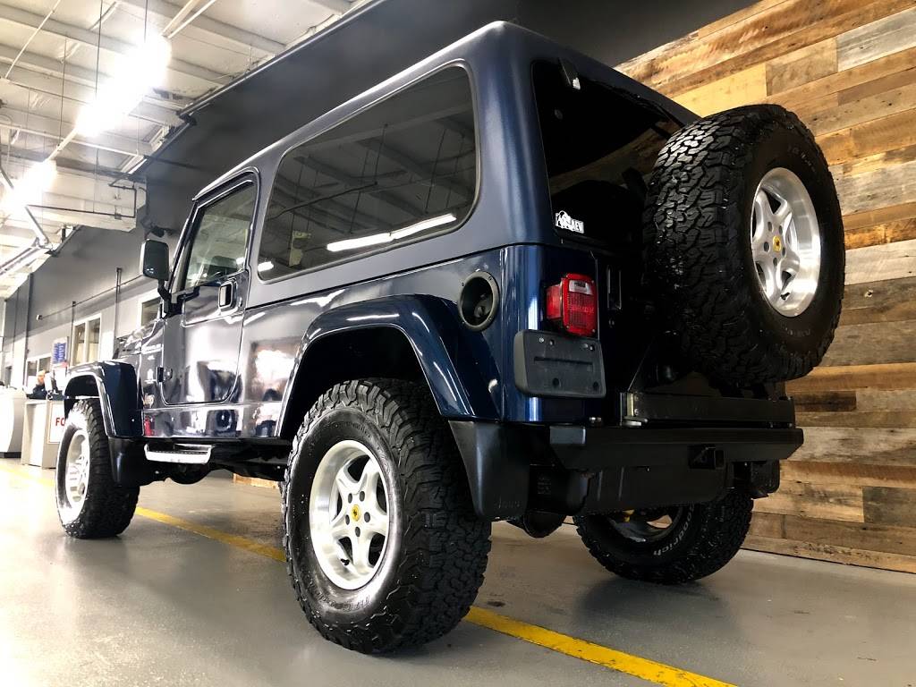 Cross Chrysler Jeep Fiat | 1501 Gardiner Ln, Louisville, KY 40218 | Phone: (502) 459-9900