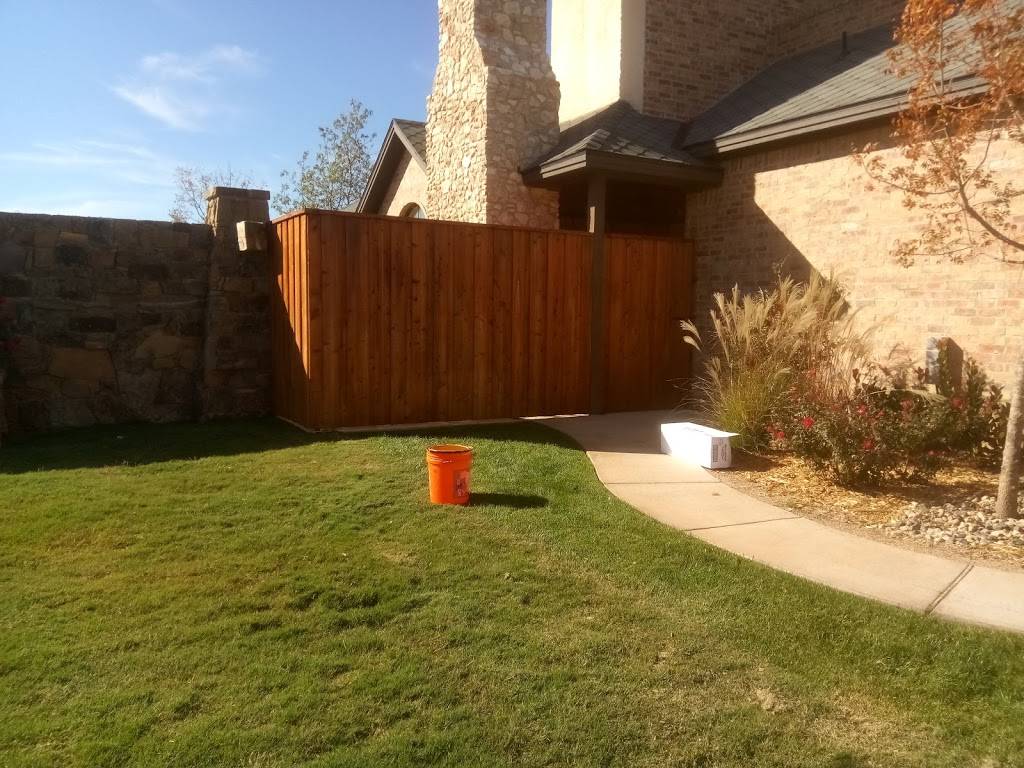 Hub City Fence Staining | 4802 41st St, Lubbock, TX 79410, USA | Phone: (806) 775-0067