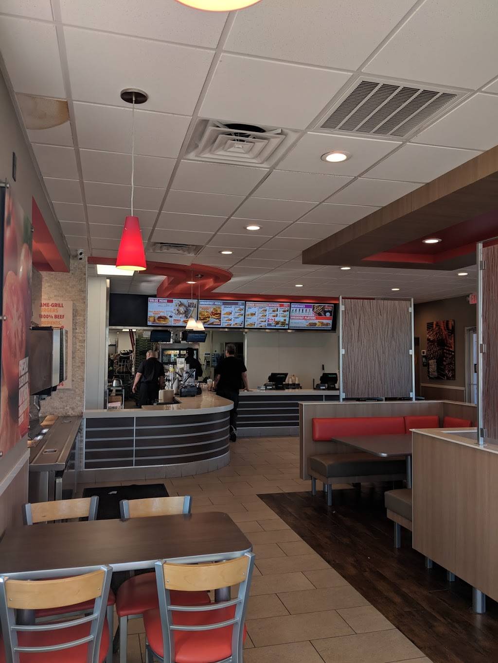 Burger King | 2302 E Pioneer Pkwy, Arlington, TX 76010 | Phone: (866) 394-2493