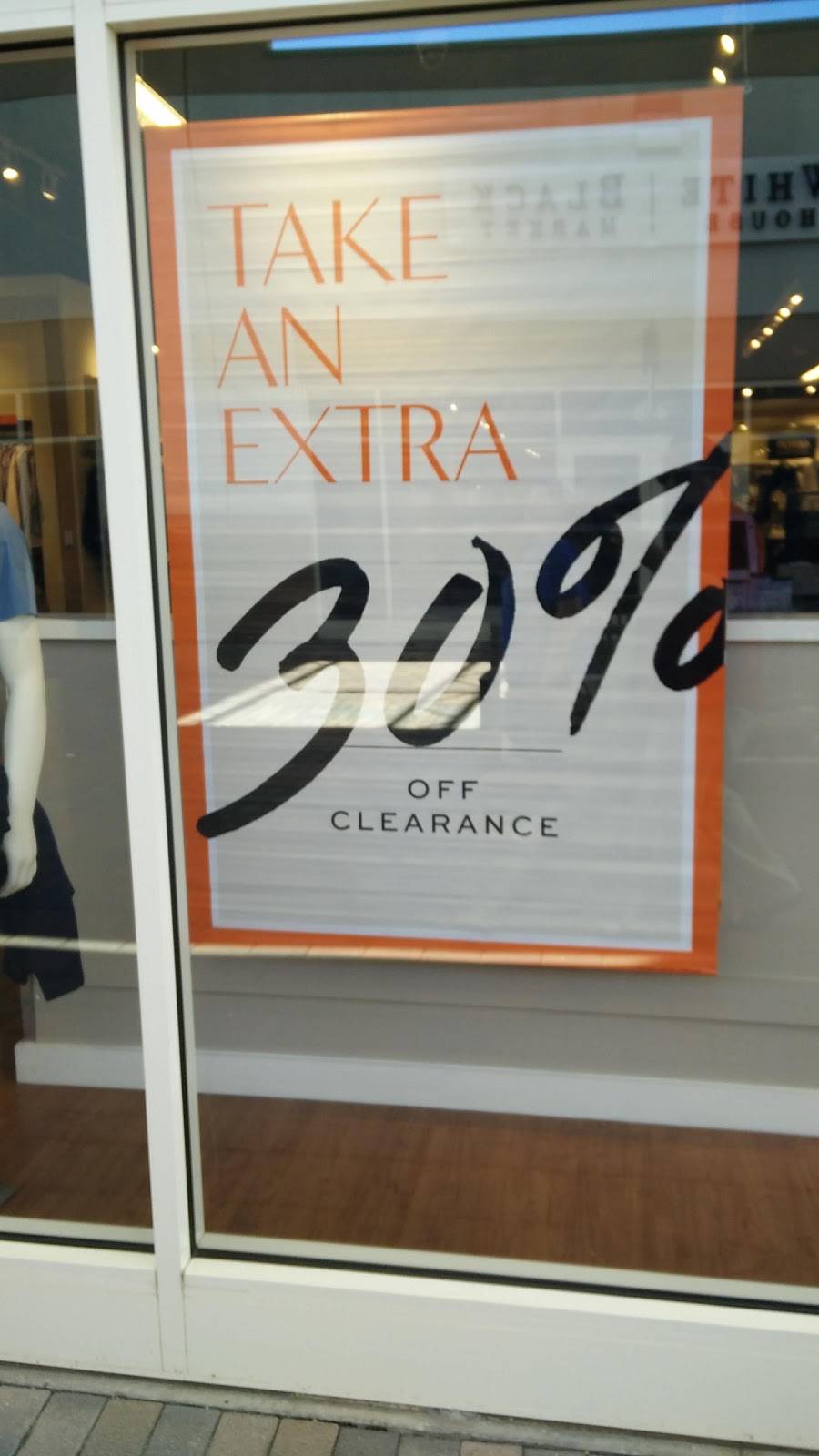 Banana Republic Factory Store | 2950 I-20, Grand Prairie, TX 75052, USA | Phone: (972) 602-0354