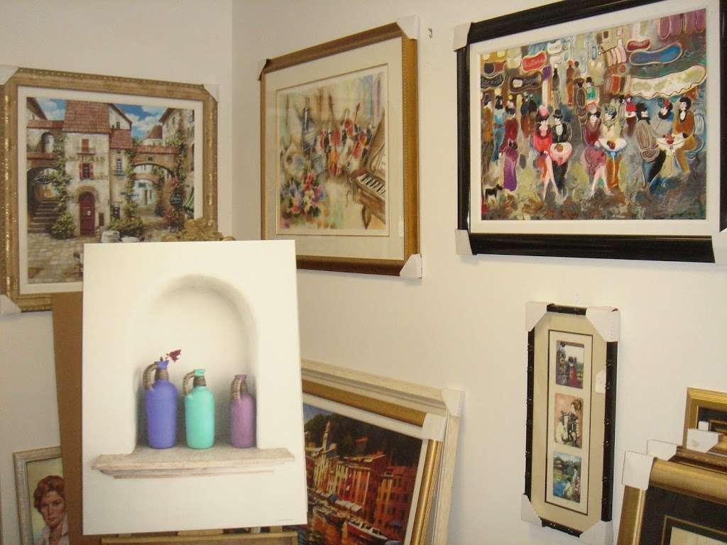 Naked Wall Art Galleries | 7431 W Atlantic Ave # 57, Delray Beach, FL 33446 | Phone: (561) 498-7773