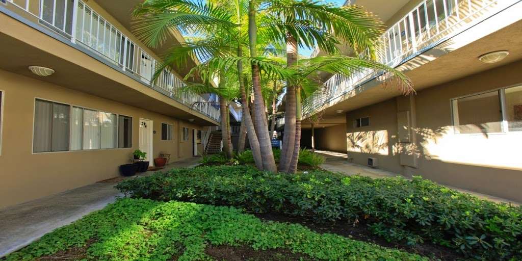 800 Meyer Apartments | 800 Meyer Ln, Redondo Beach, CA 90278, USA | Phone: (310) 379-2339