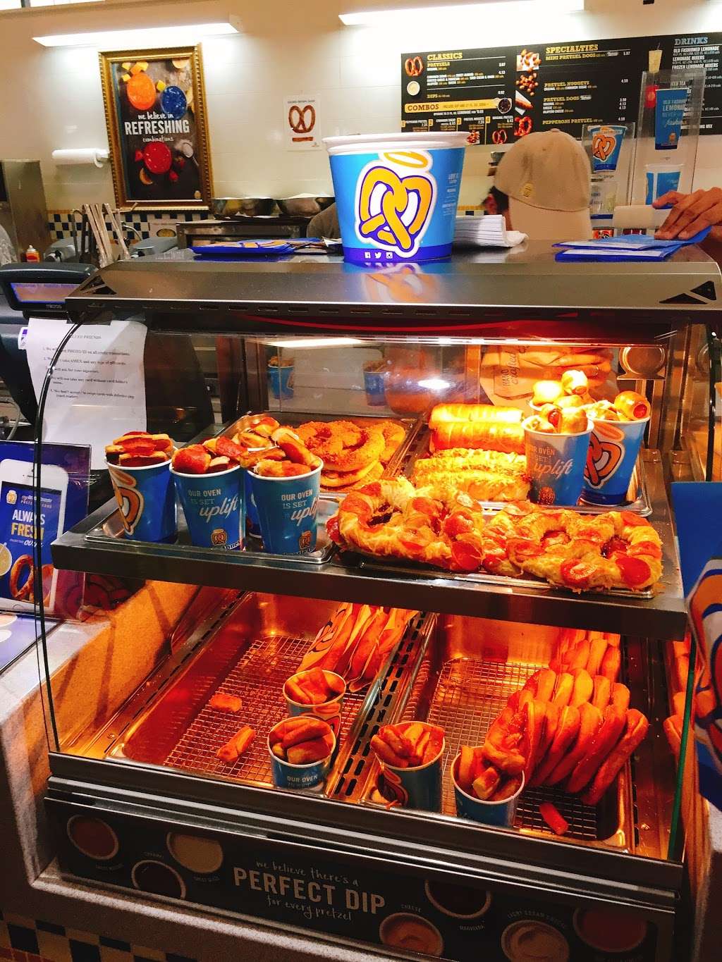 Auntie Annes | 625 Atlantic Ave, Brooklyn, NY 11217, USA | Phone: (718) 398-4390