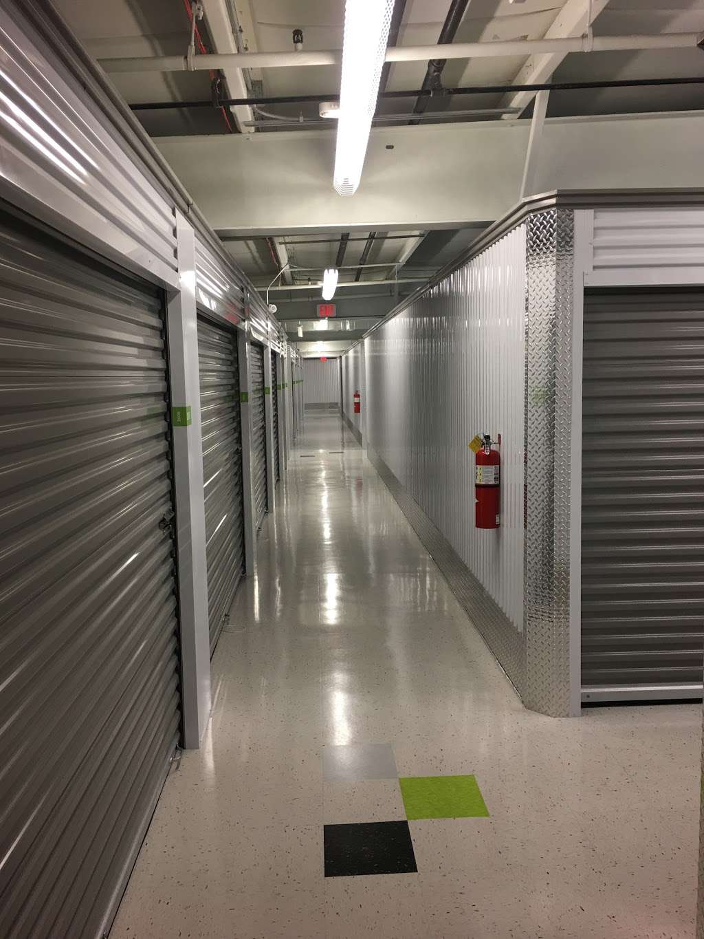 Extra Space Storage | 1N372 Main St, Glen Ellyn, IL 60137, USA | Phone: (630) 474-3299