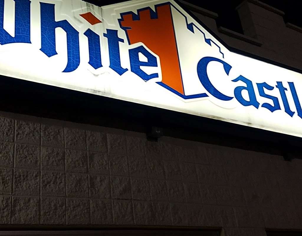 White Castle | 701 W 14th St, Chicago Heights, IL 60411, USA | Phone: (708) 481-8615