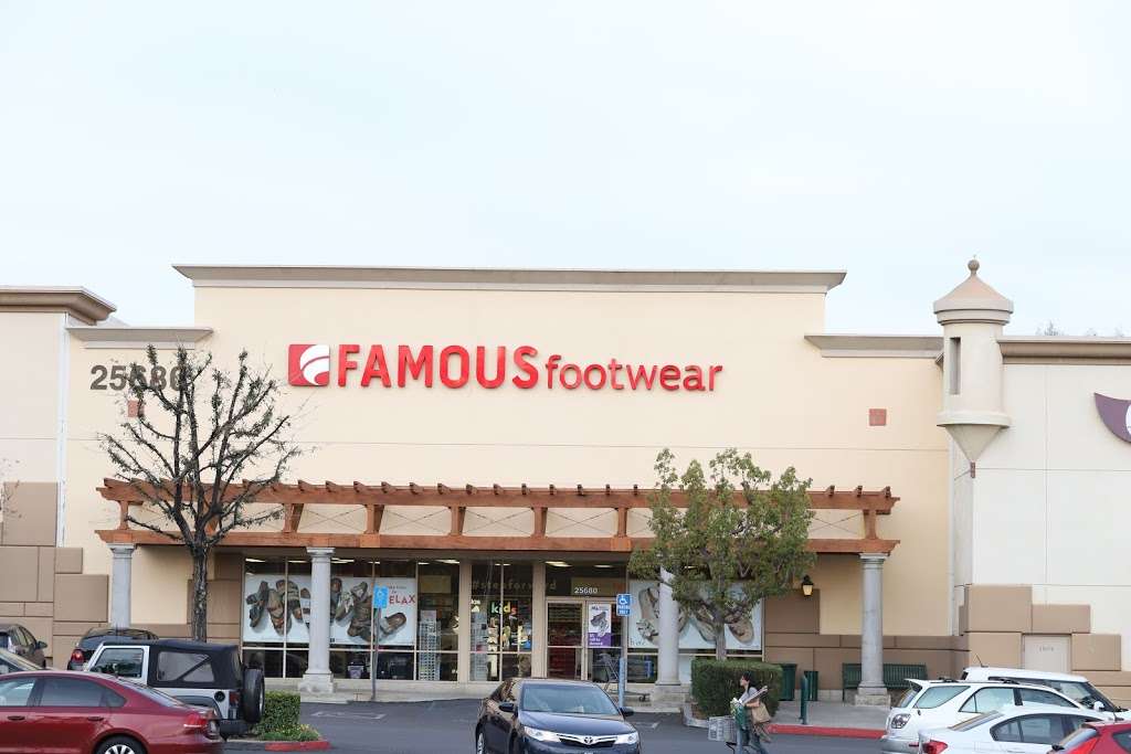 Famous Footwear | Valencia Marketplace, 25680 The Old Rd, Stevenson Ranch, CA 91381, USA | Phone: (661) 600-0020