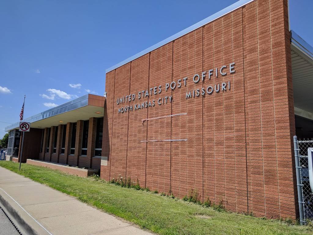 United States Postal Service | 820 Armour Rd, Kansas City, MO 64116, USA | Phone: (800) 275-8777 United States Postal Service | 820 Armour Rd, Kansas City, MO 64116, USA | Phone: (800) 275-8777