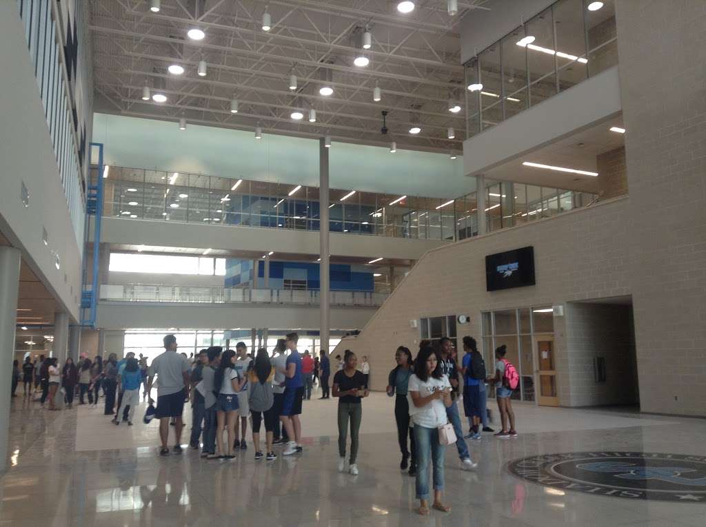 Shadow Creek High School | 11850 Broadway St, Pearland, TX 77584, USA | Phone: (281) 245-3800