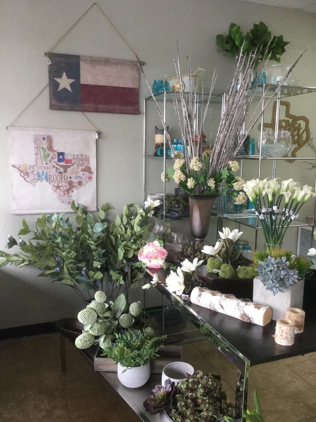 Creekside Florist | 24419 Kuykendahl Rd suite e, Tomball, TX 77375, USA | Phone: (346) 808-3494