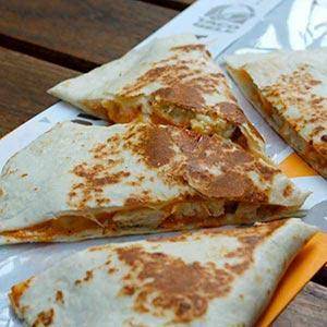 Taco Bell | 6810 Central Ave SW, Albuquerque, NM 87121, USA | Phone: (505) 839-4061