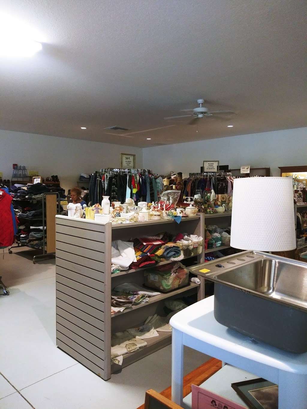 Presbyterian Thrift Store | 674 Silver Rd, Ocala, FL 34472, USA | Phone: (352) 687-1119