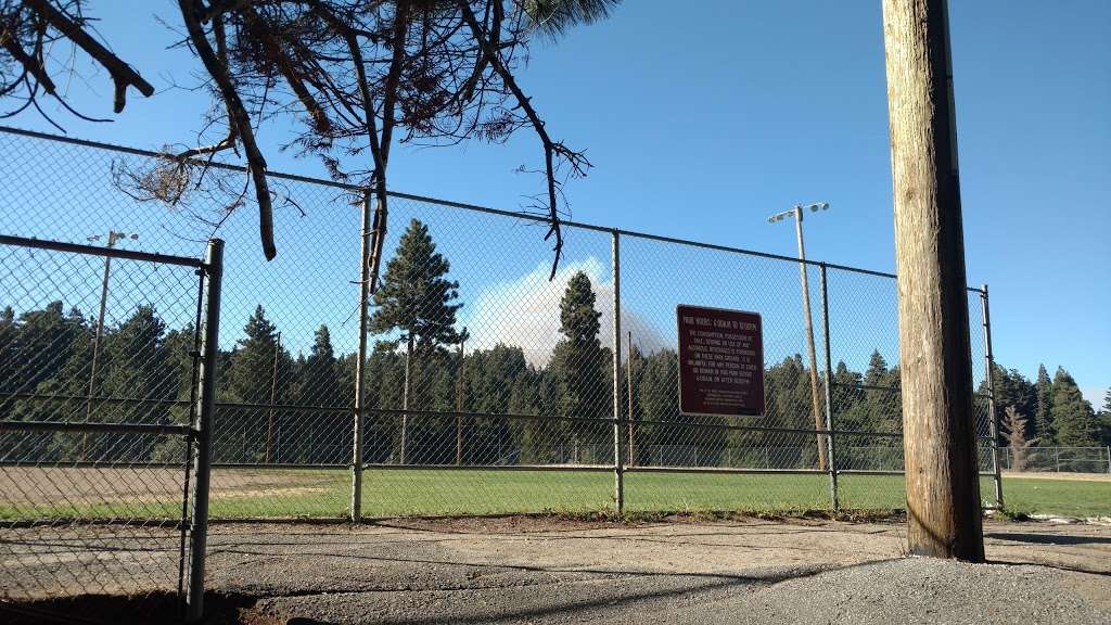 Harich Field Rim Of The World Mountains little League | 675 Grandview Rd, Twin Peaks, CA 92391, USA