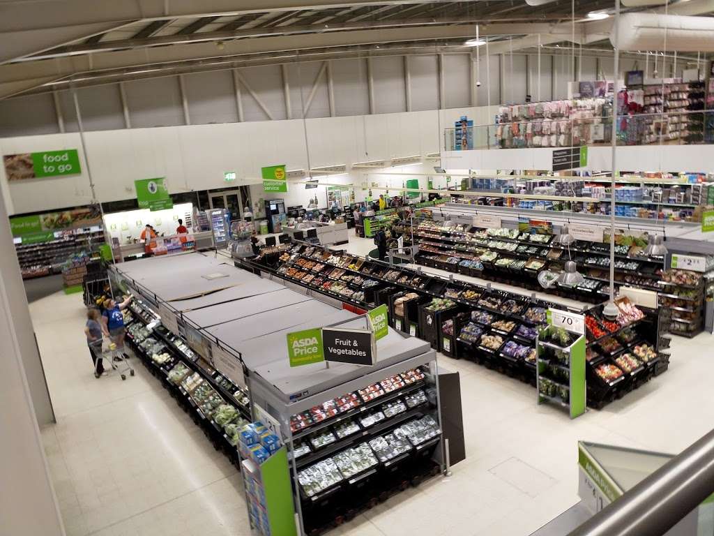 Asda Greenhithe Superstore | Crossways Blvd, Greenhithe, Dartford, Greenhithe DA9 9BT, UK | Phone: 01322 374100