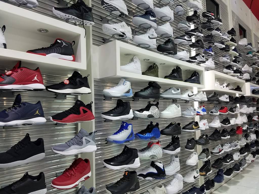 Shoe Palace | 3709 Irving Mall F02, Irving, TX 75062, USA | Phone: (972) 255-1982