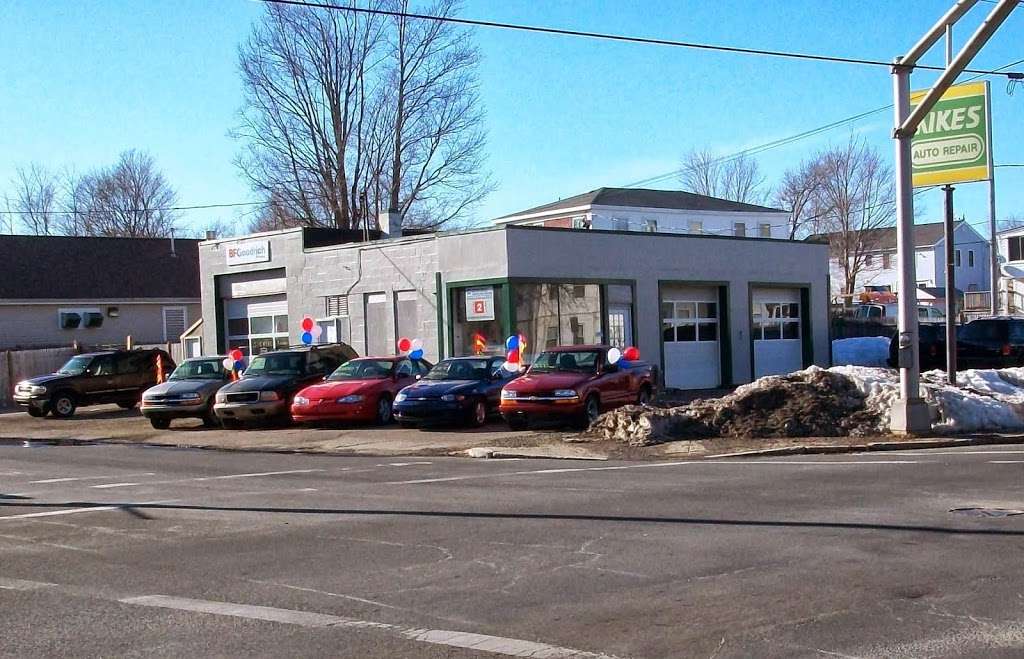 Mikes Auto Repair | 654 Washington St, Whitman, MA 02382, USA | Phone: (781) 447-5028