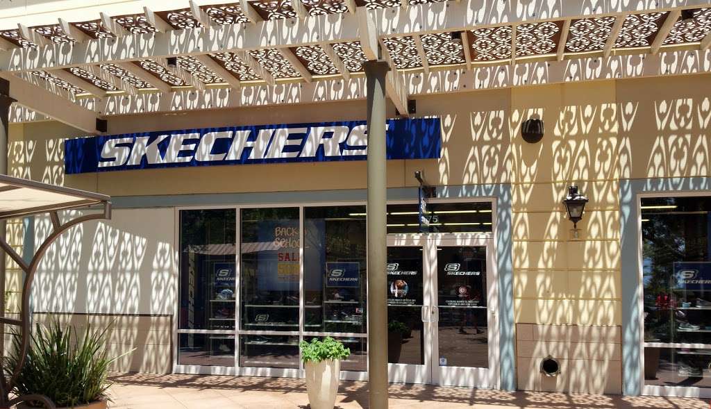 SKECHERS Factory Outlet | 5885 Gulf Fwy #775, Texas City, TX 77591, USA | Phone: (281) 337-1096